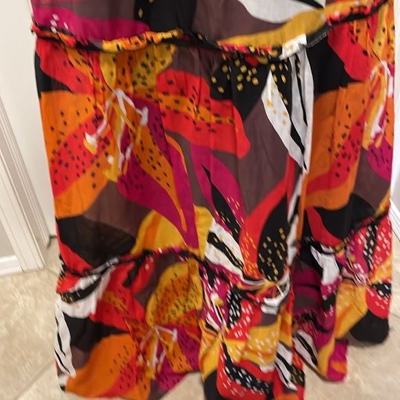 73. Marciano NWT Medium tropical maxi dress - Picture 7 of 16